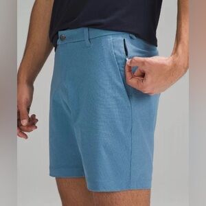 Lululemon Men’s commission shorts blue size 28